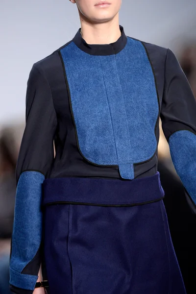 Look 37